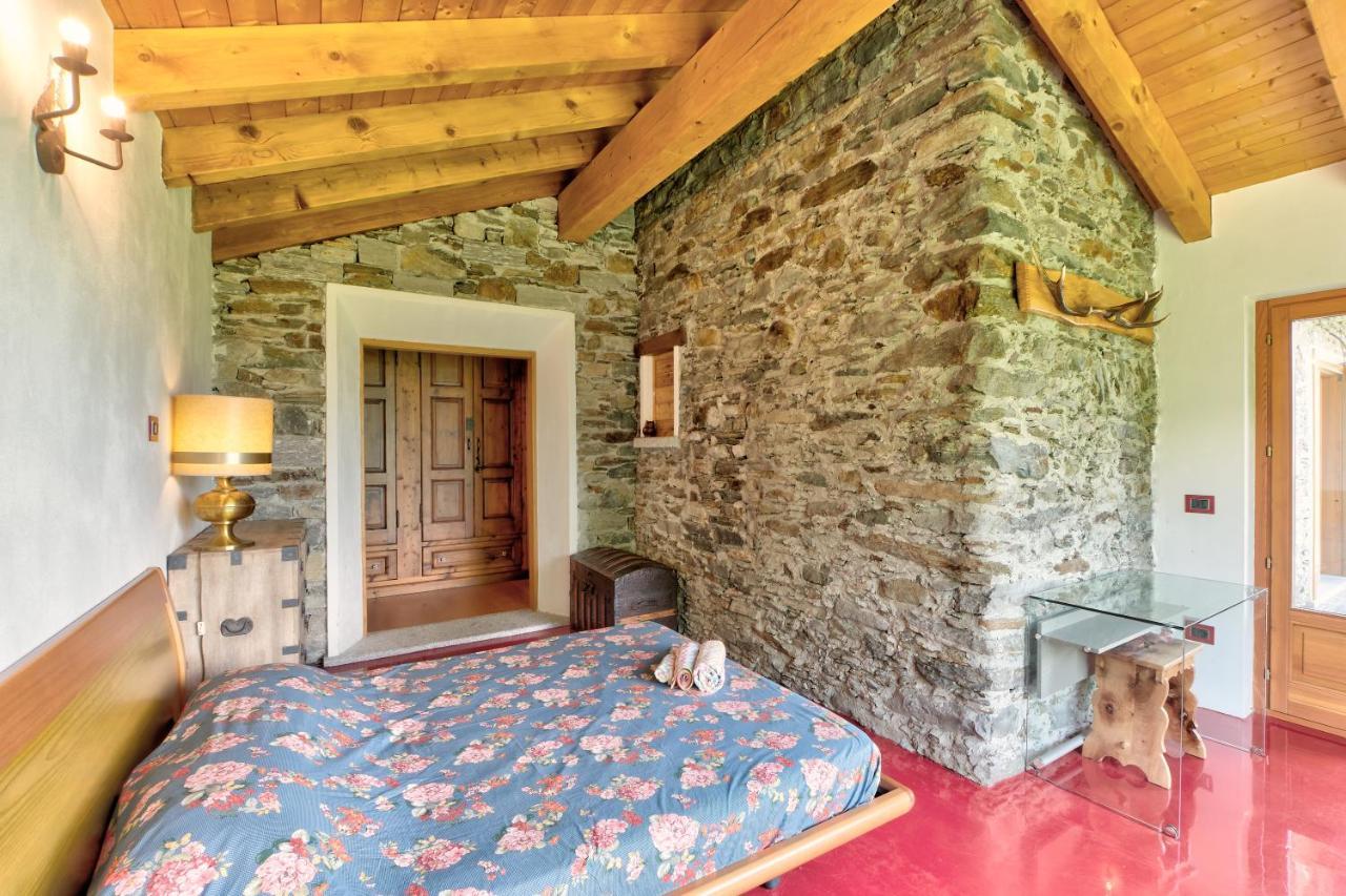 Chalet Con Piscina E Vista Panoramica Colico Zewnętrze zdjęcie